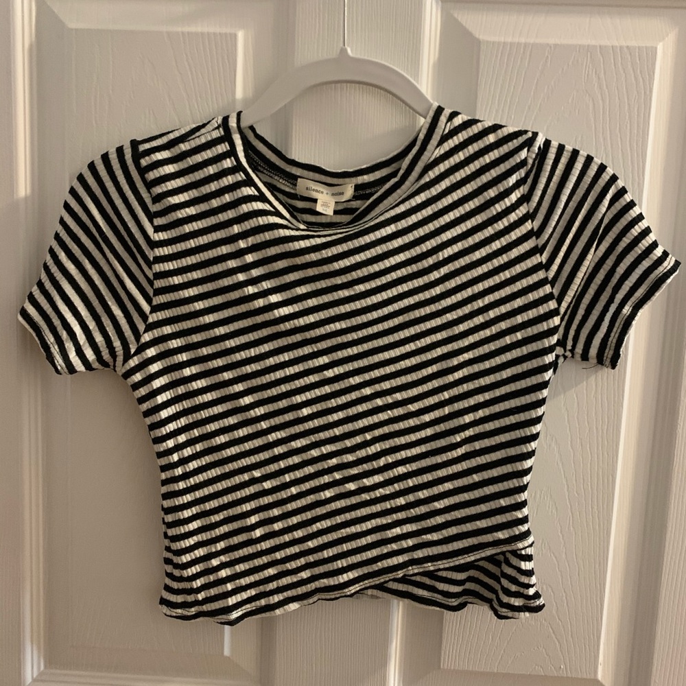 Urban Outfitters black&white crop top